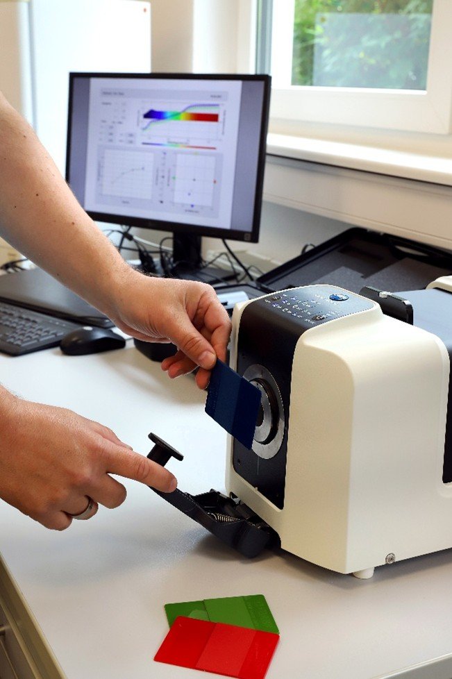 Bild: Durchführung einer Farbmessung